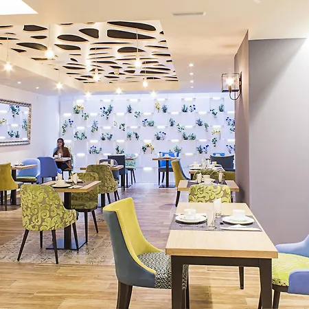 Boutique Hostemplo Sagrada Familia 3*